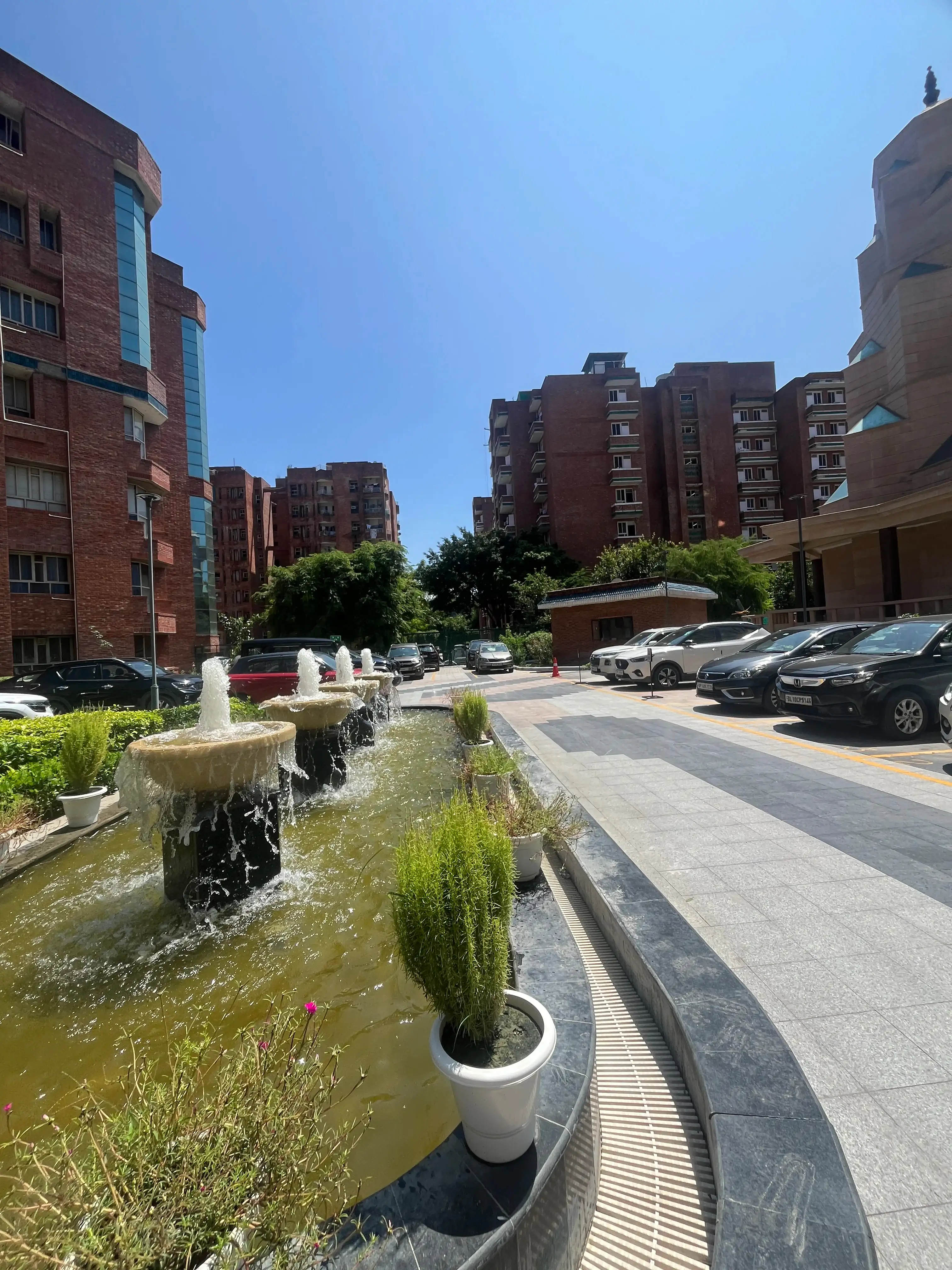 Sharda University, School of Dental Sciences Greater Noida Hostel photo 2